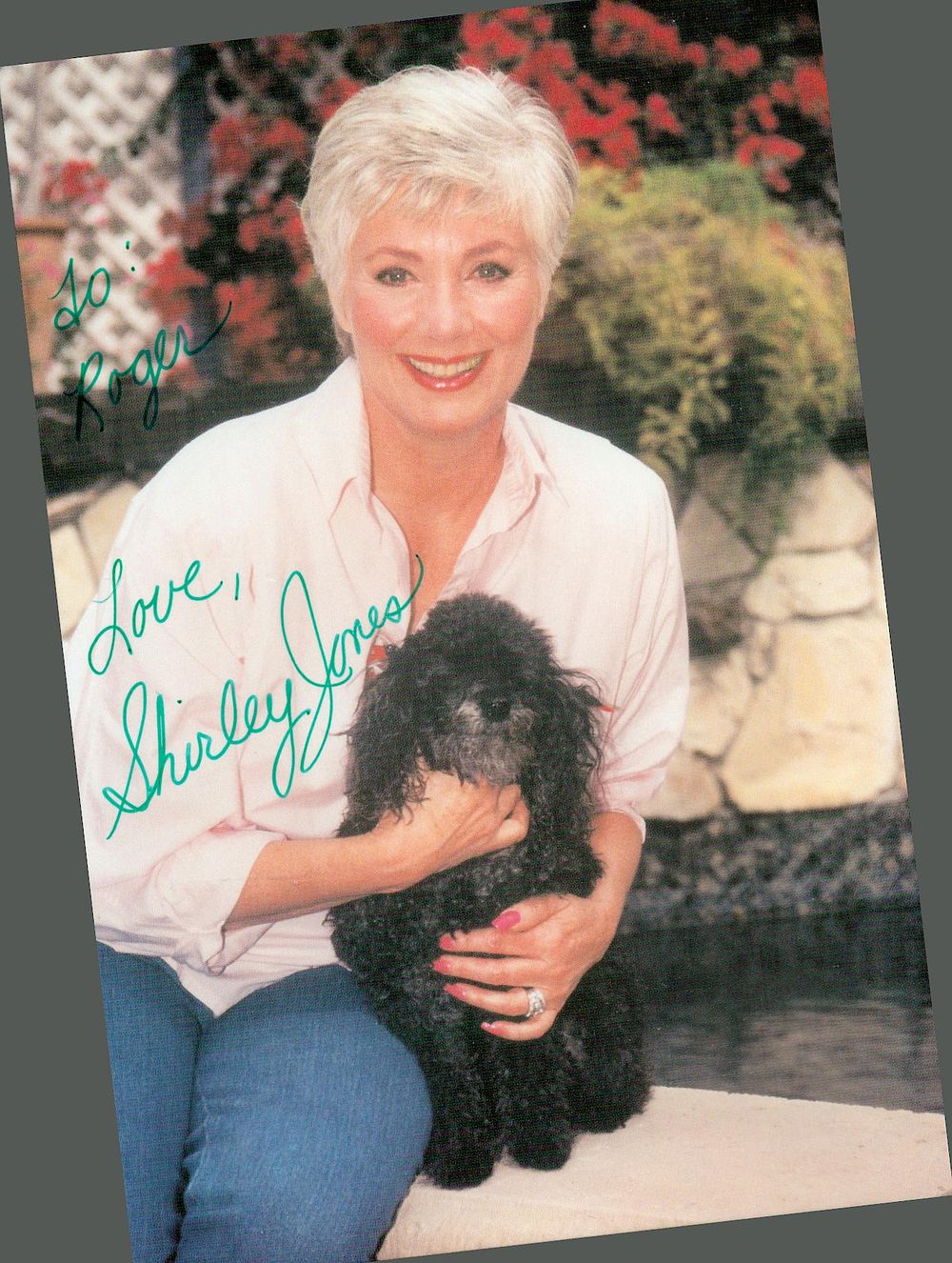 Lot 359: Shirley Jones signed 6x4inch colour photo. Dedicated. Good...