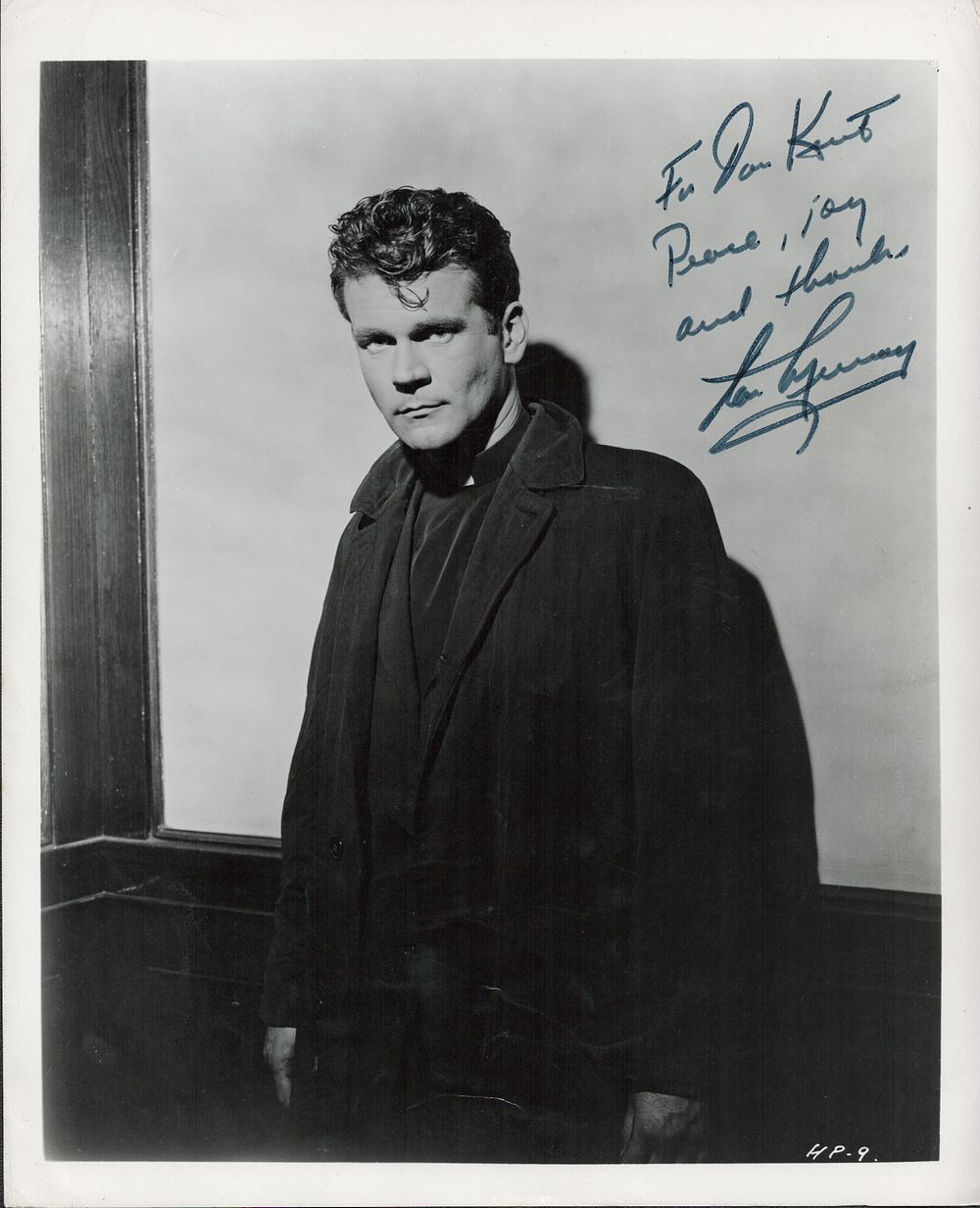 Lot 391: Don Murray signed 10x8inch black and white photo....