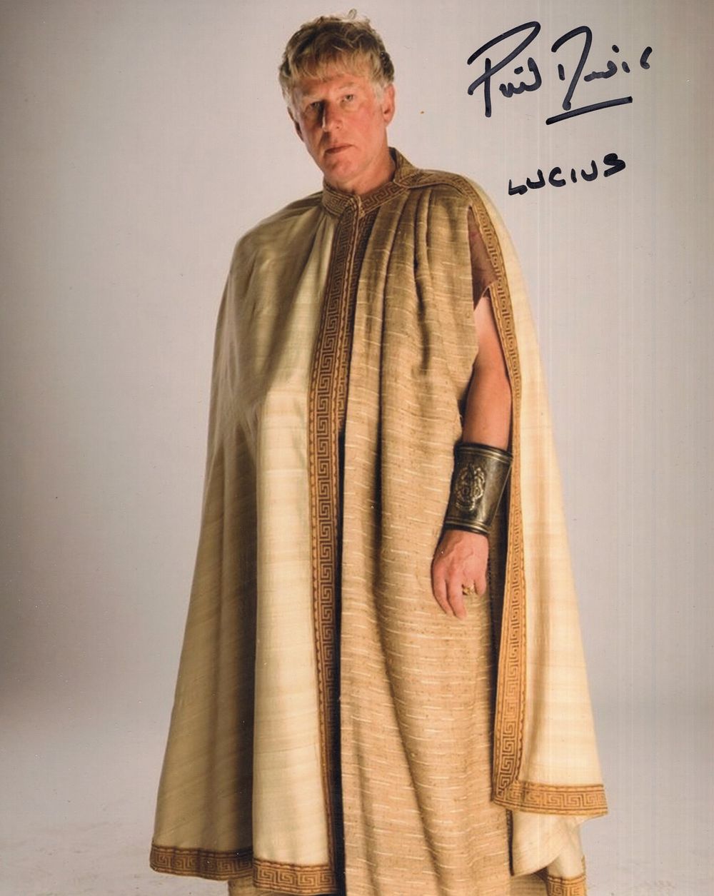 Lot 605: Doctor Who 8x10 colour photo signed by actor...