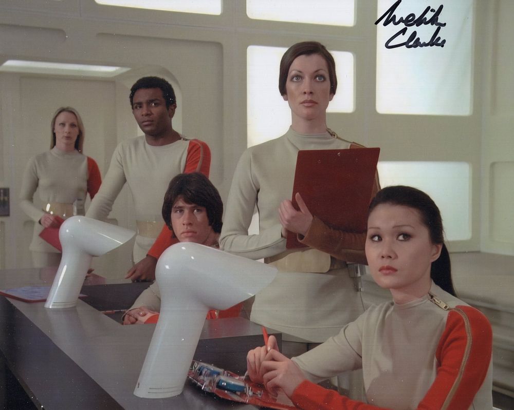 Lot 680: Space 1999 colour 1970's sci-fi series 8x10 photo...