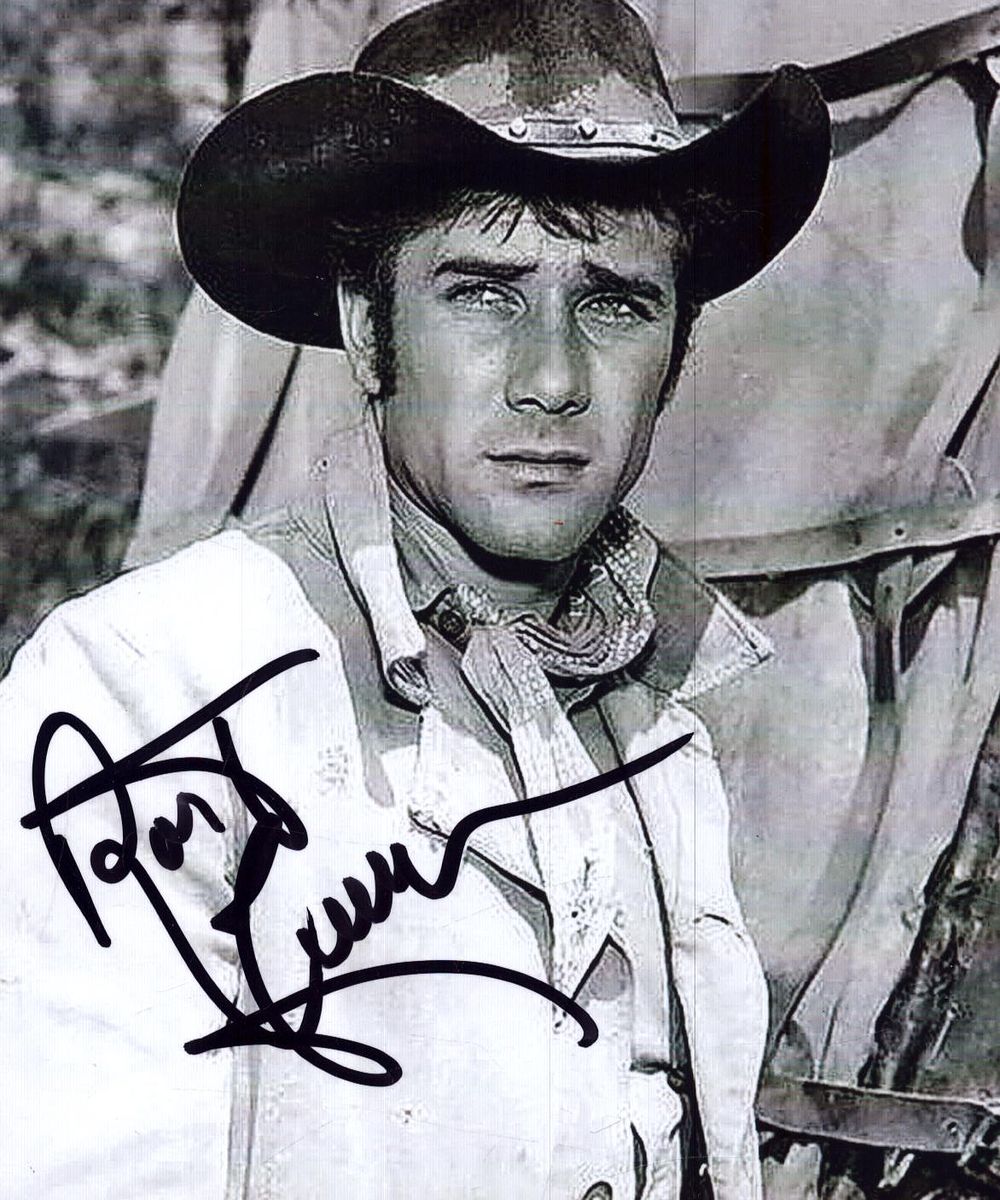 Lot 214: Robert Fuller signed 5x4inch black and white photo....