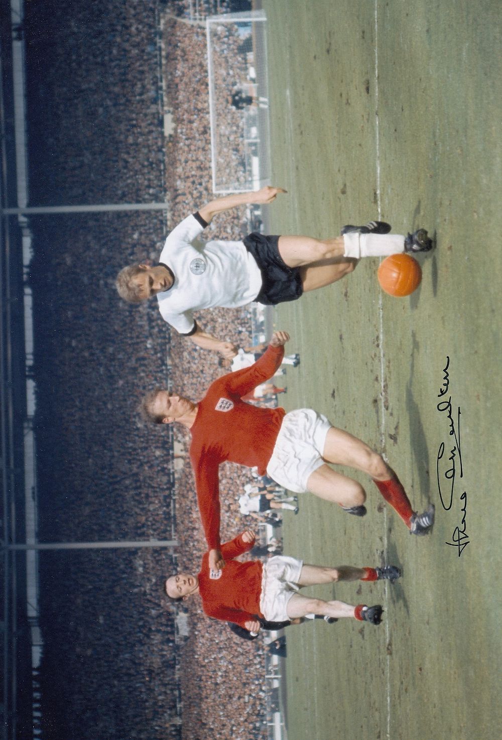 Lot 250: Autographed JACK CHARLTON 12 x 8 Photo :...