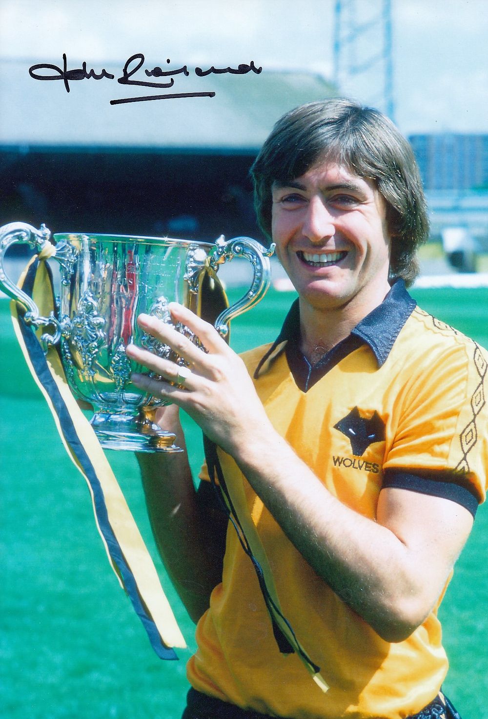 Lot 274: Autographed JOHN RICHARDS 12 x 8 Photo :...