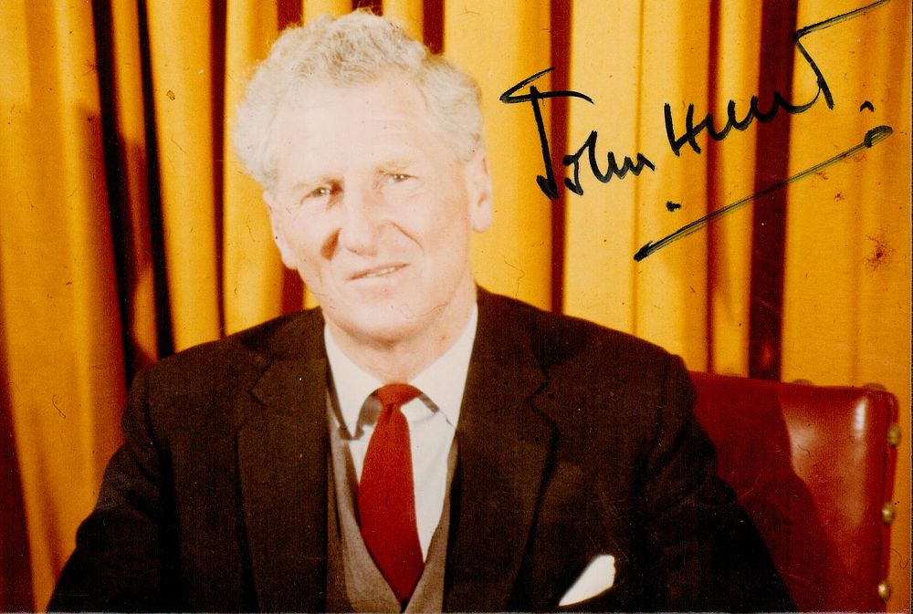 Lot 304: Lord John Hunt Mountaineer signed colour photo 5x3...