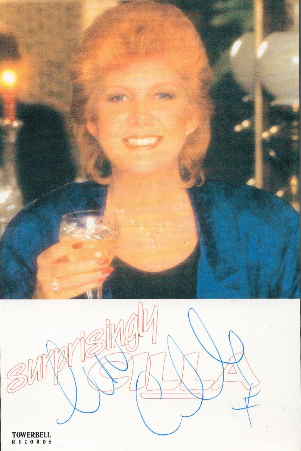 Lot 325: Cilla Black signed colour flyer 6x4. Good condition....