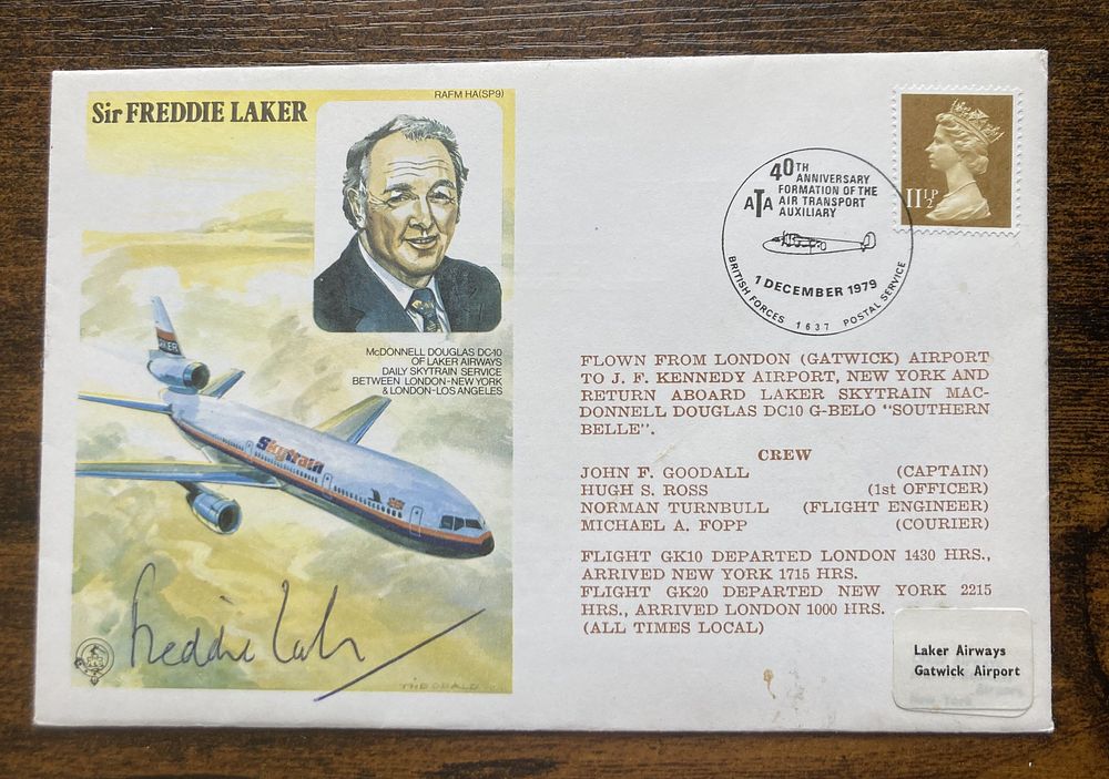 Lot 407: Aviation pioneer Sir Freddie Laker signed on his...