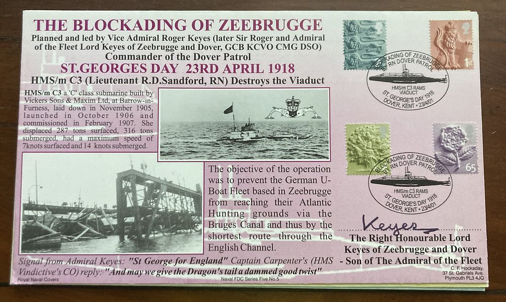 Lot 420: 2001 New Definitive official Navy FDC Blocking of...