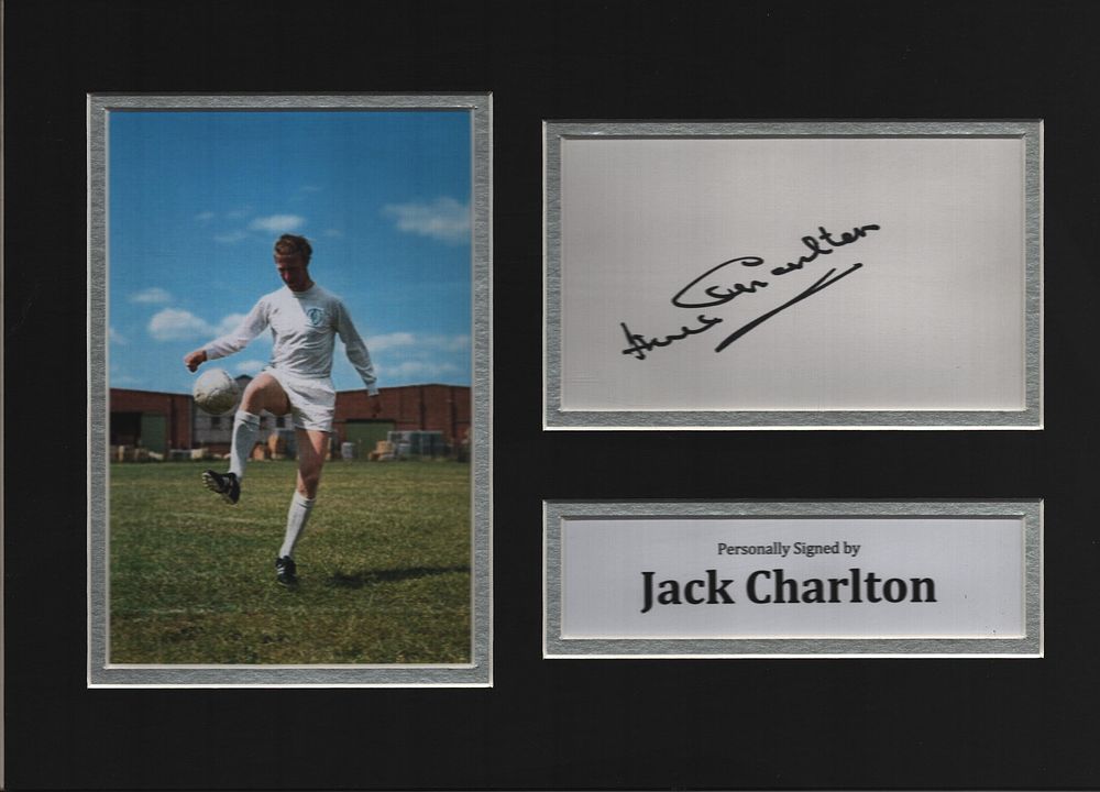 Lot 509: Jack Charlton signed 5x3 inch signature piece includes...