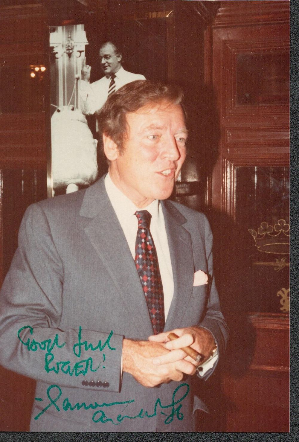 Lot 565: Eamonn Andrews signed candid colour photo 5x4 dedicated....