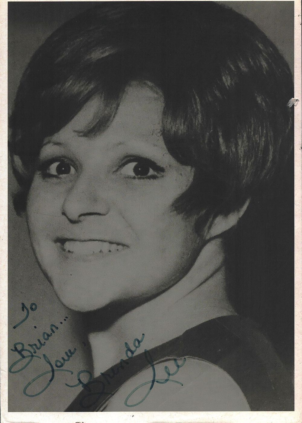 Lot 610: BRENDA LEE Singer signed 6x8 Photo . Good...