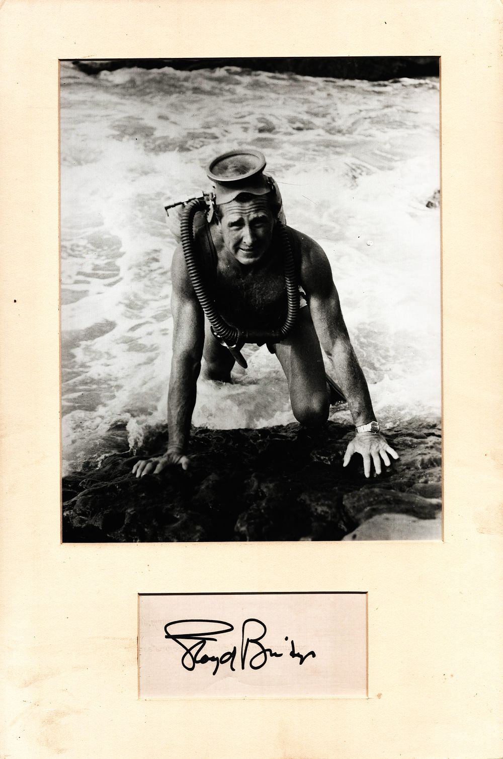Lot 642: LLOYD BRIDGES (1913-1998) Actor signed 10x15 mounted card...