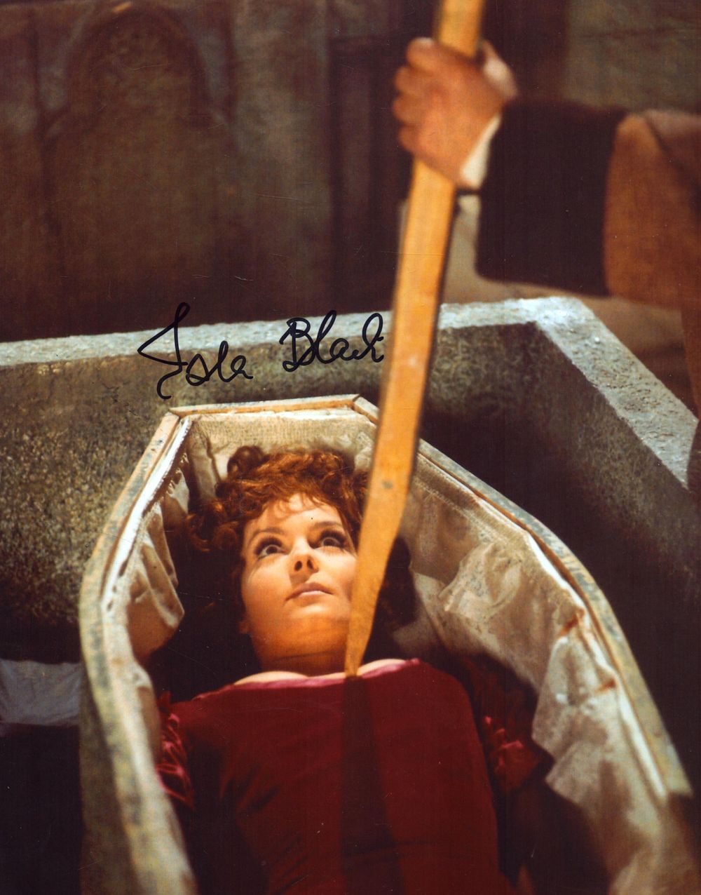 Lot 191: Isla Blair signed 10x8 inch Hammer House Horror...