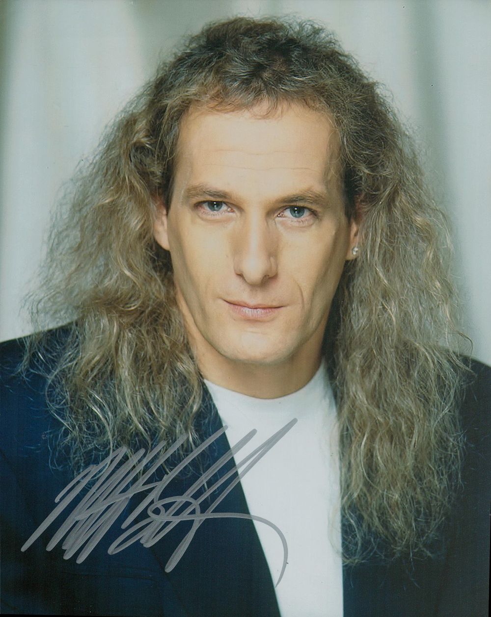 Lot 194: Michael Bolton signed 10x8 Inch colour photo, known...