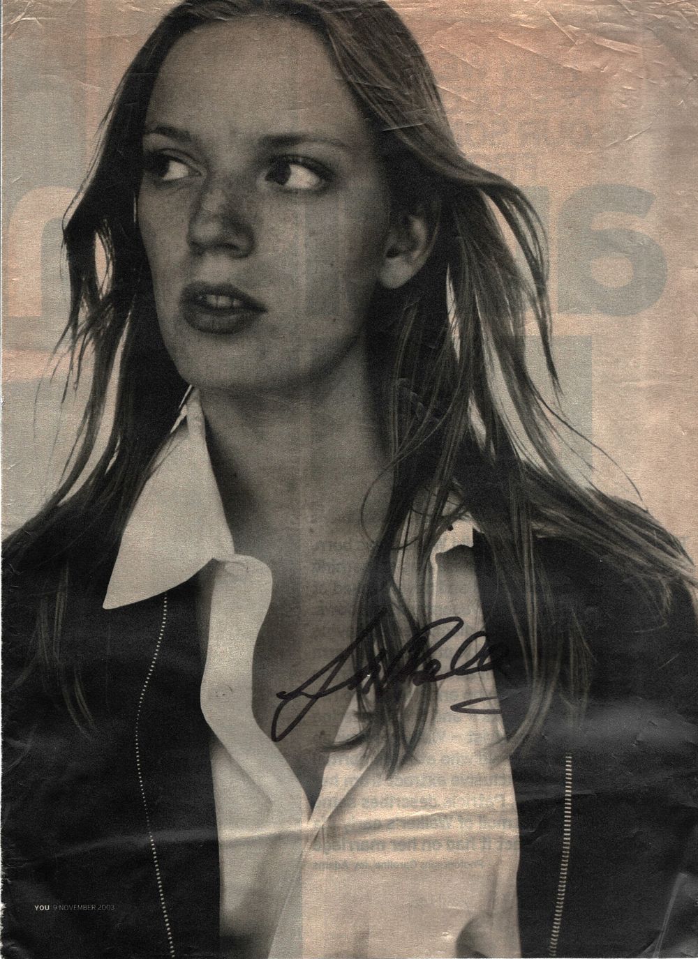Lot 208: Sarah Polley signed magazine black and white photo...