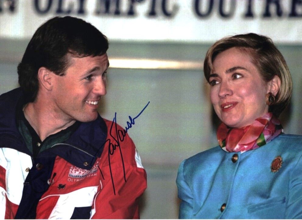 Lot 382: Dan Jansen signed 10x8 inch colour photo. Good...