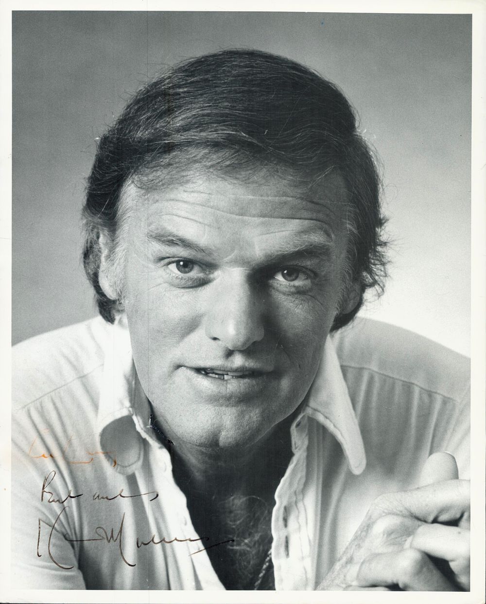 Lot 544: Keith Michell signed 10x8 inch black and white...