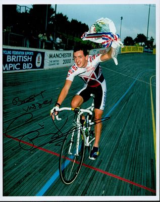 Chris Boardman signed 10x8inch colour photo. Good condition. All with a Certificate of 