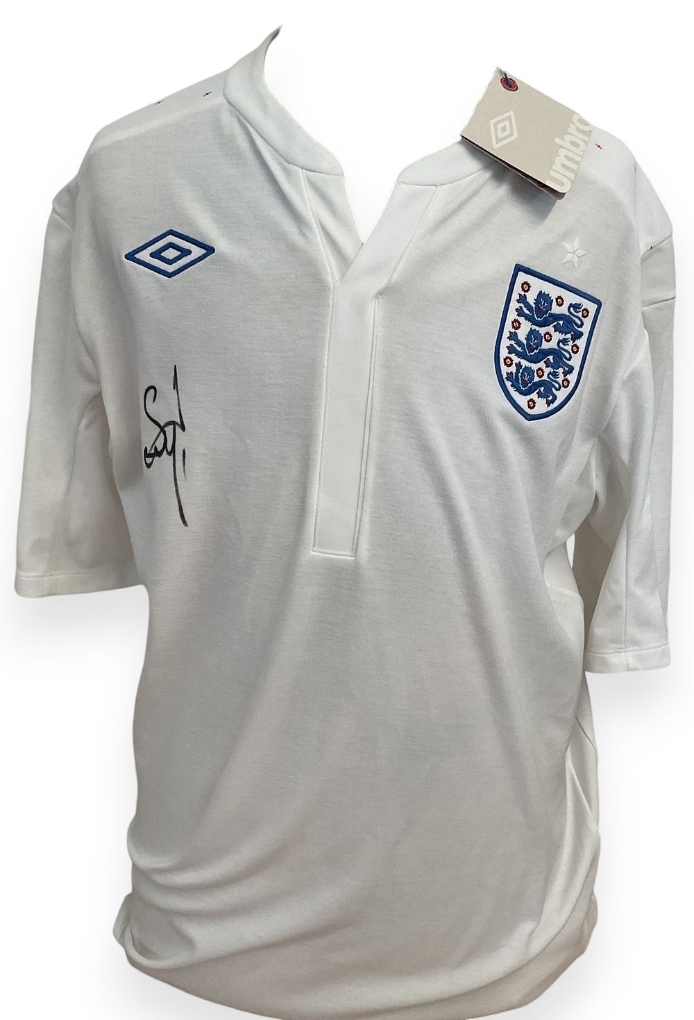 Lot 181: Football. Scott Carson Signed England FC Official Home...
