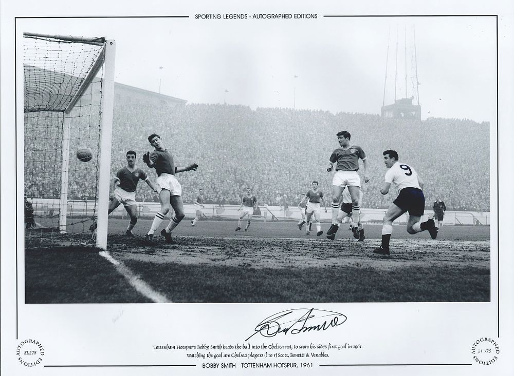 Lot 334: Bobby Smith 16x12 signed Black and white photo,...