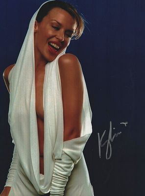 Kylie Minogue signed 10x8inch colour photo.