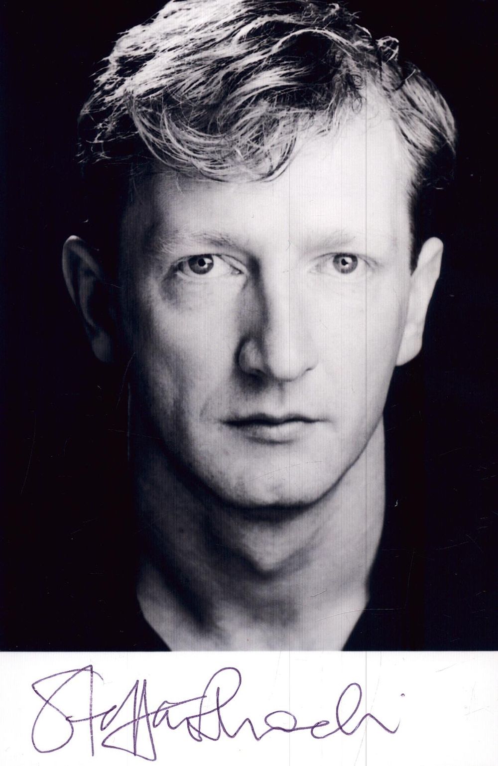 Lot 211: Steffan Rhodri signed 6x4inch black and white photo.