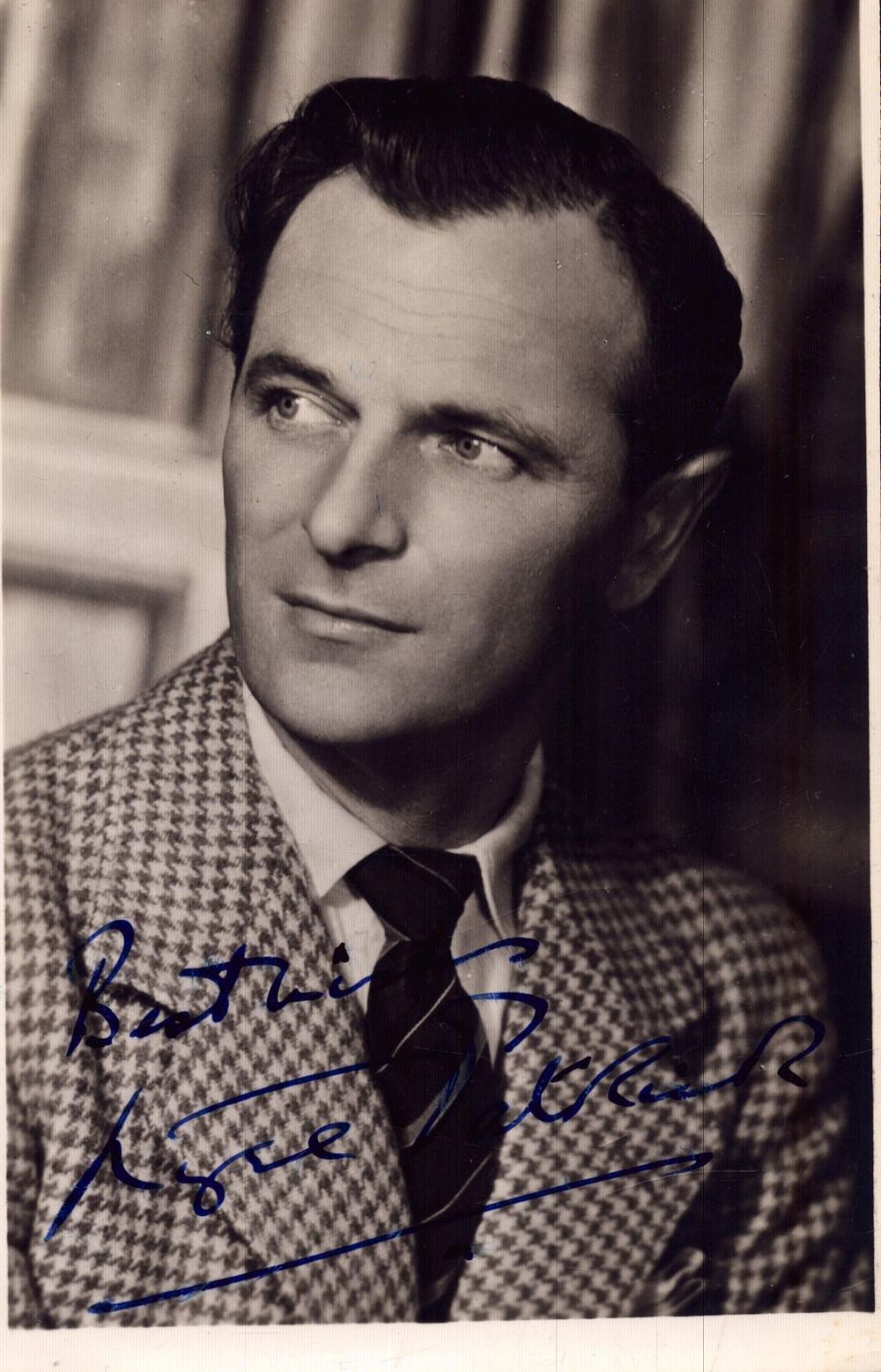 Lot 230: Nigel Patrick signed 6x4inch black and white photo.