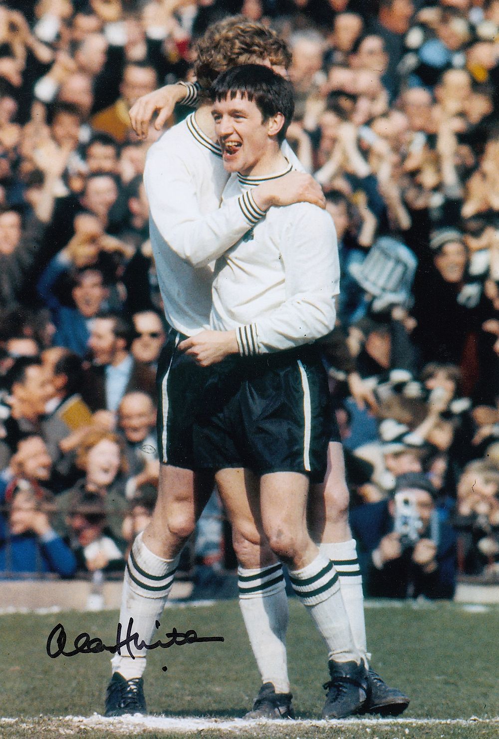 Lot 305: Autographed ALAN HINTON 12 x 8 photo :...