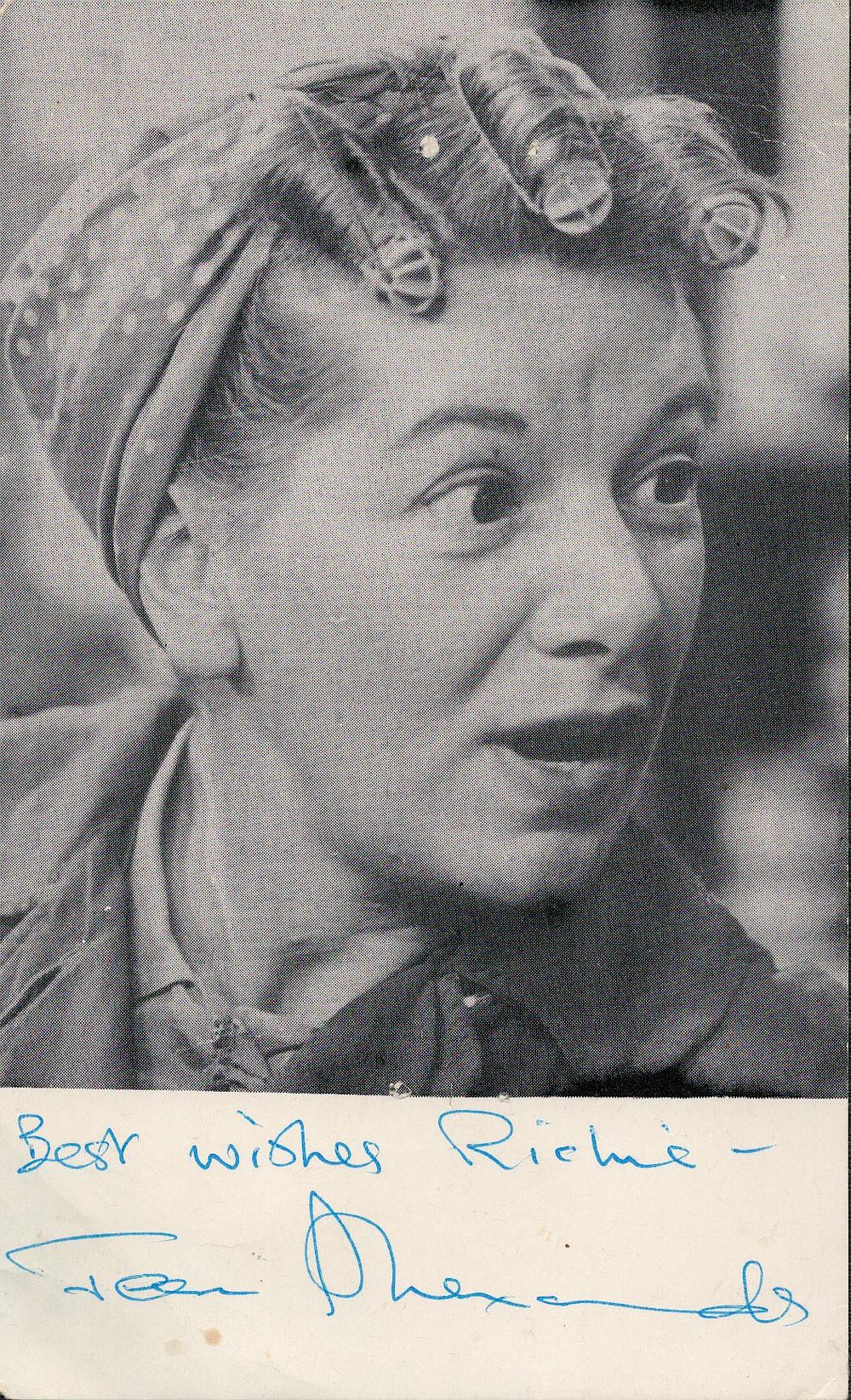 Lot 336: JEAN ALEXANDER (1926-2016) Actress signed vintage Coronation Street...