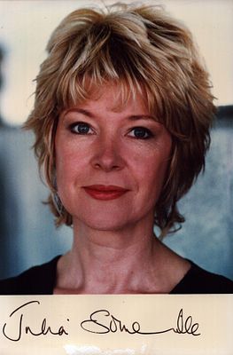 Julia Somerville signed 6x4 inch appx colour photo. Good condition. All autographs come with a 