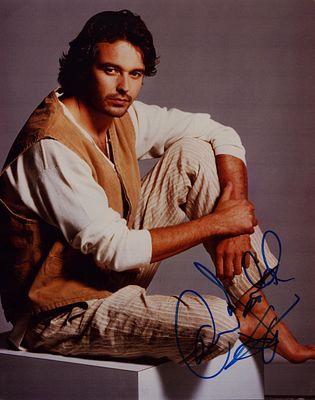 Cameron Daddo signed 10x8 inch colour photo. Good condition. All autographs come with a 