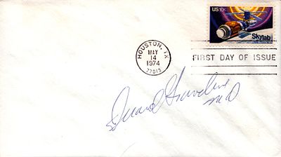 Astronaut Major USAF Duane Graveline signed envelope PM Houston. TX May 14, 1974, 77013 First 