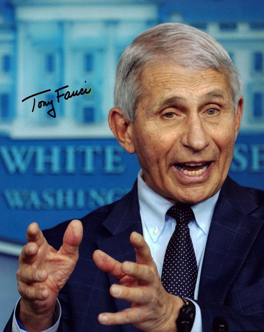 Lot 270: Dr. Tony Fauci signed 10x8inch colour photo.