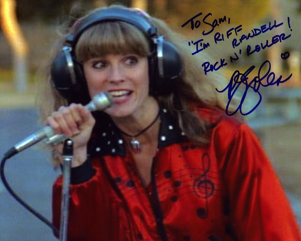 Lot 275: Pamela Jane Soles signed 10x8inch colour photo.