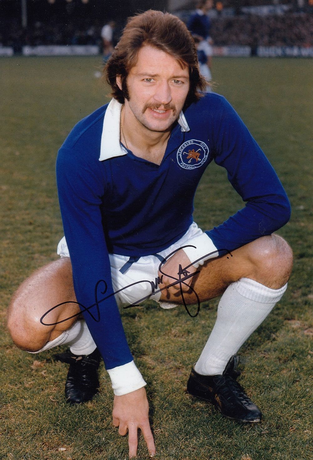 Lot 510: Autographed FRANK WORTHINGTON 12x8 Photo : Leicester City...