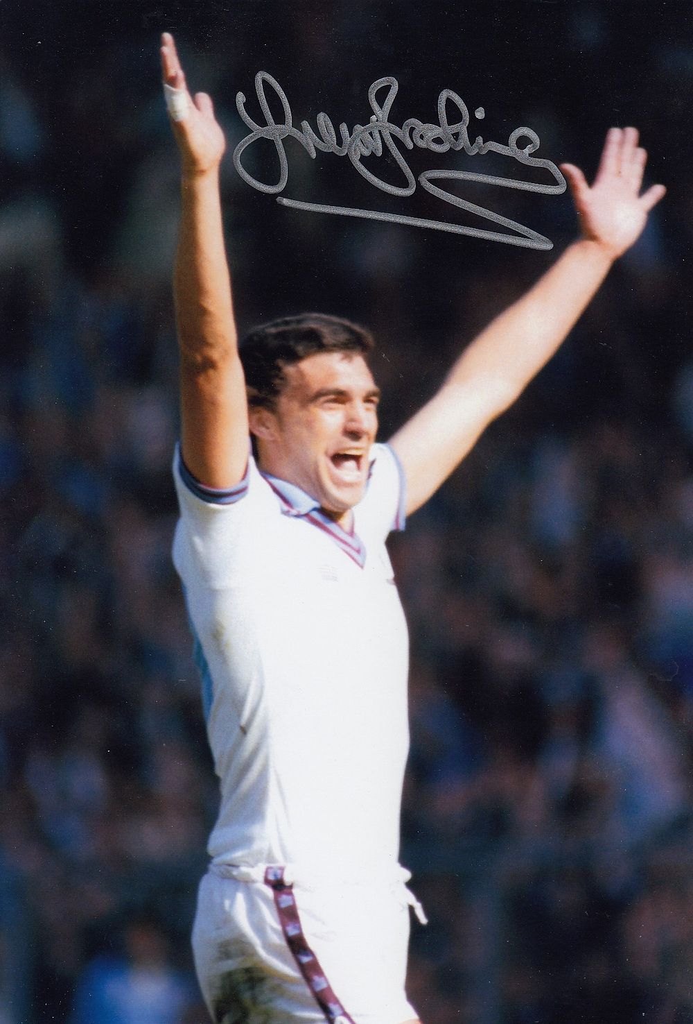 Lot 528: Autographed TREVOR BROOKING 12 x 8 Photo :...