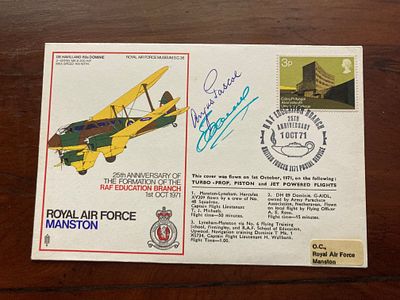 SC38 RAF Manston cover Signed by Flt. Lt. Lewis Ayres, Capt H A M Pascoe. 1 Oct 71 BFPS 1171 