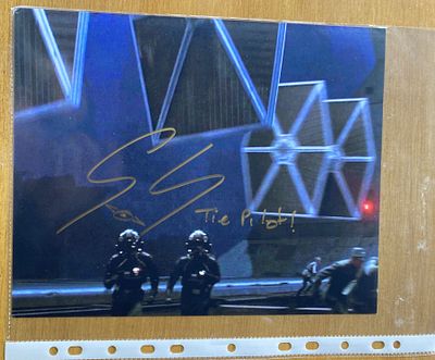 Gary Kiely signed 10x8 inch Star Wars colour photo.Gary Kiely is an actor who played an 
