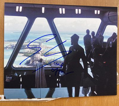 Gary Kiely signed 10x8 inch Star Wars colour photo.Gary Kiely is an actor who played an 