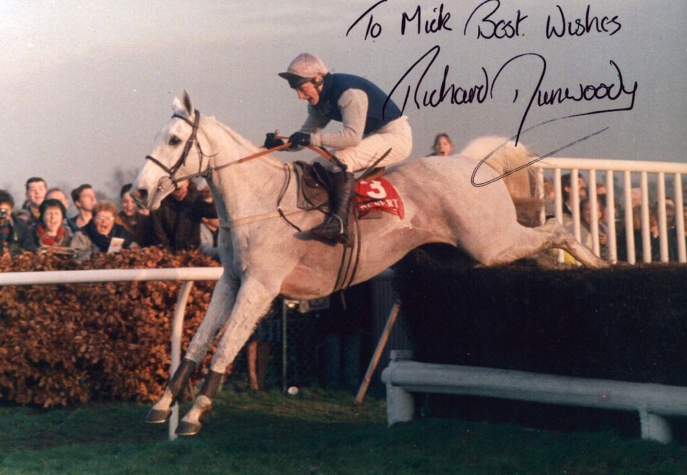 Lot 333: Richard Dunwoody signed 6x4 colour photo. Dedicated.