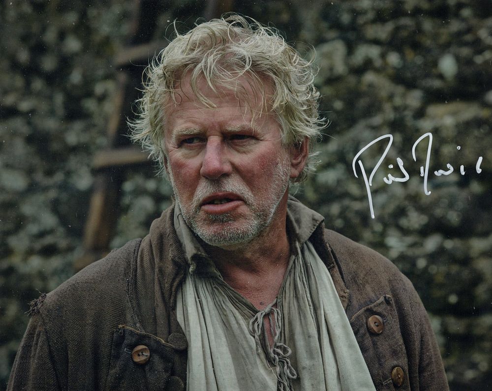 Lot 428: Poldark TV drama series colour 8x10 photo signed...
