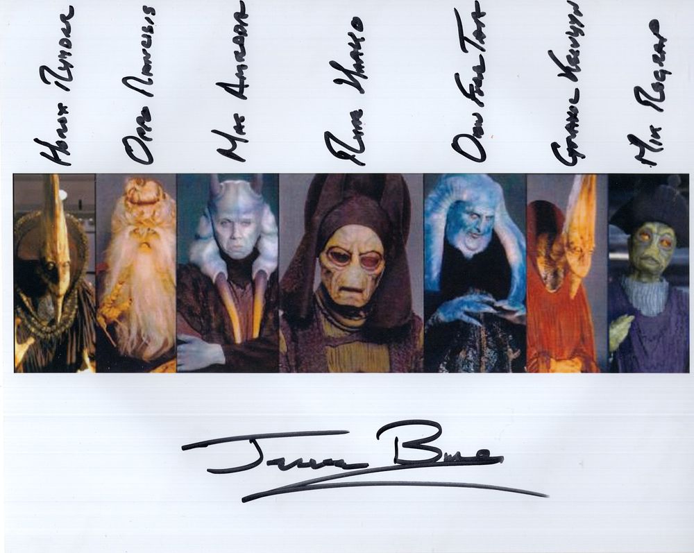 Lot 462: Star Wars colour 8x10 photo signed by actor...