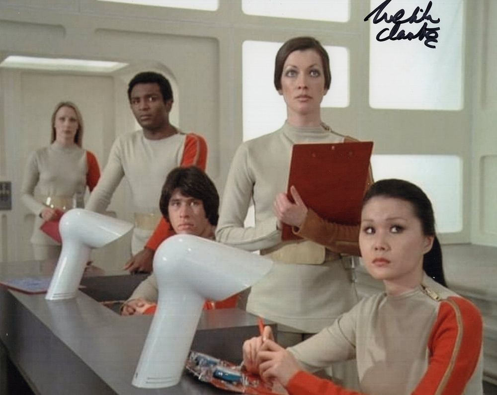 Lot 477: Space 1999 colour 1970's sci-fi series 8x10 photo...