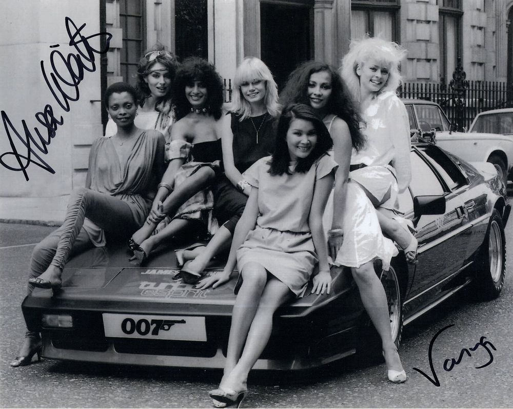 Lot 516: 007 James Bond movie Octopussy girls B&W 8x10...