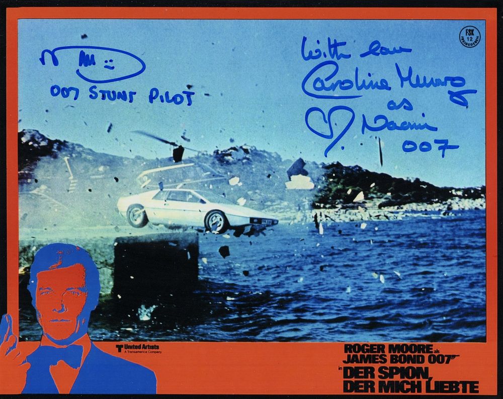 Lot 521: 007 James Bond movie The Spy Who Loved...