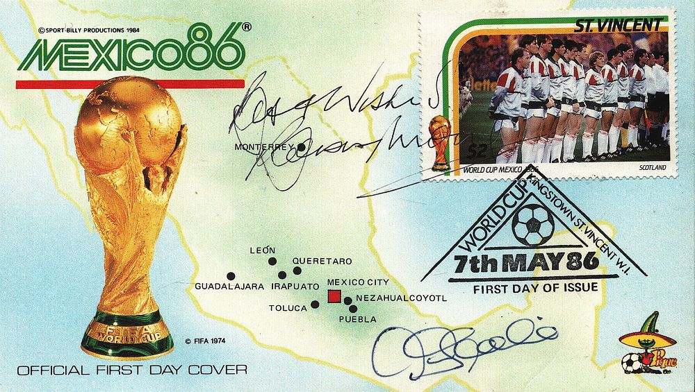 Lot 176: Bobby Moore & David Speedie multi signed FDC....