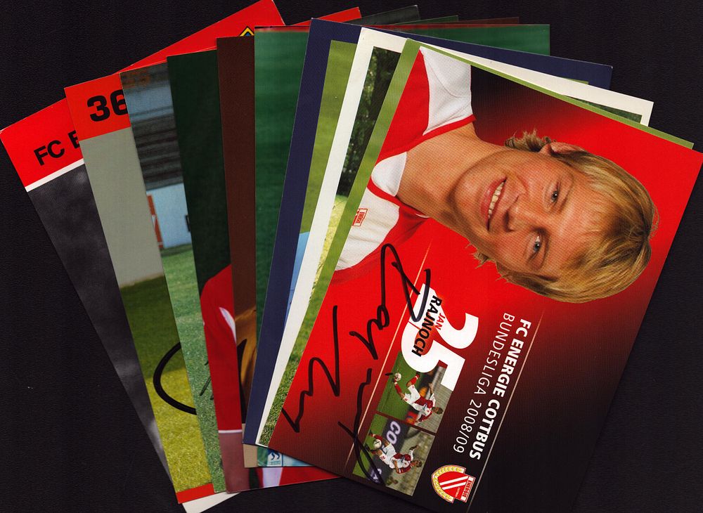 Lot 502: Football collection 10,signed 6x4 inch approx promo photos...