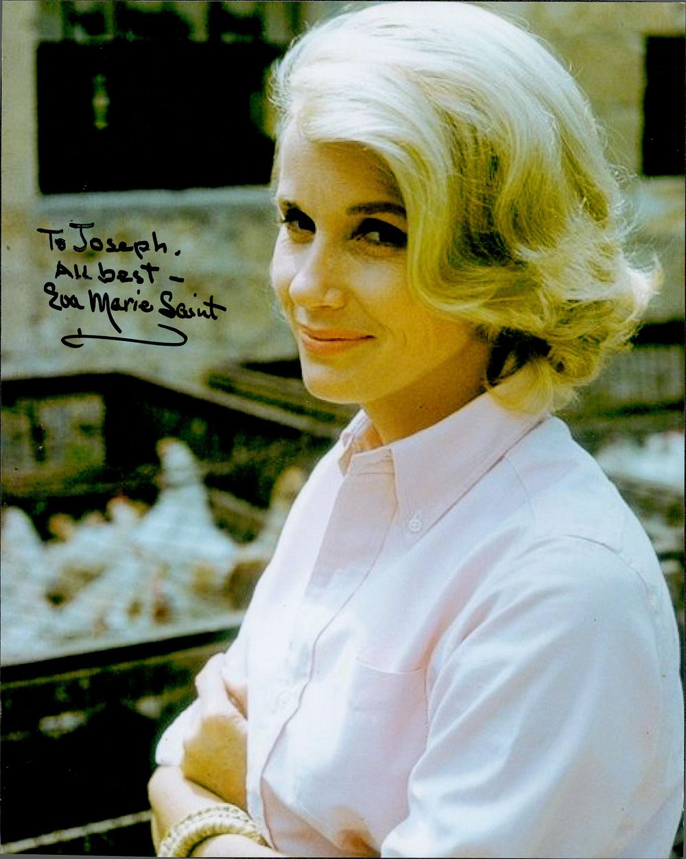 Lot 566: Eva Marie Saint signed 10x8inch colour photo ....