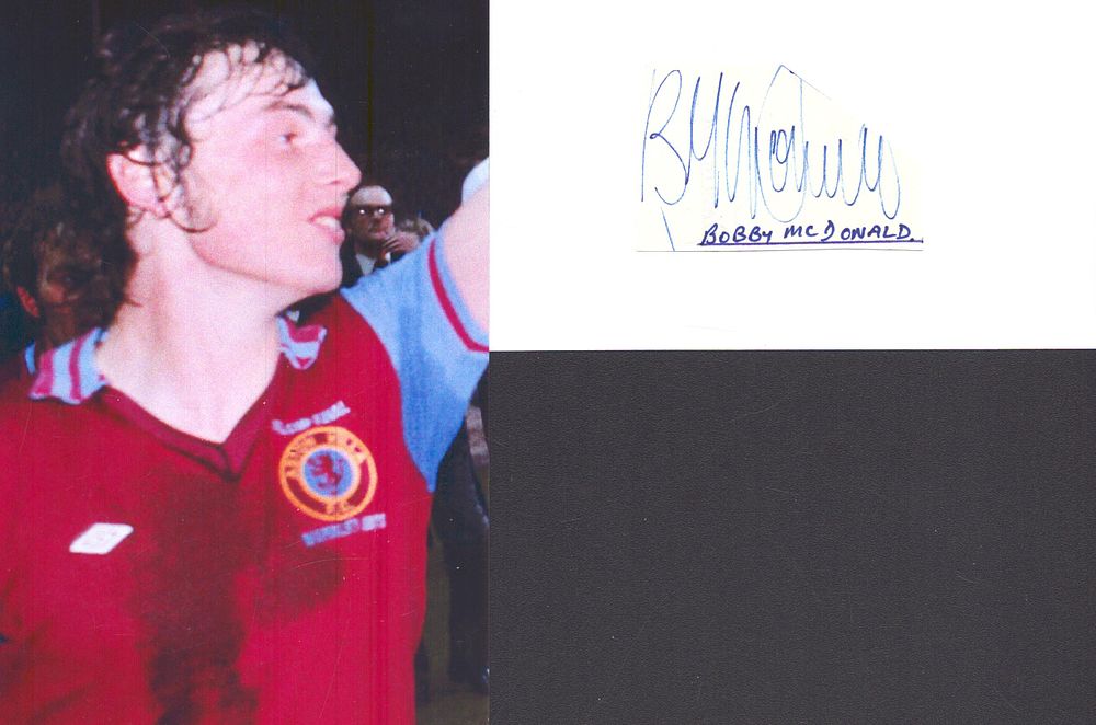 Lot 179: Bobby McDonald signed signature piece with coloured photo.
