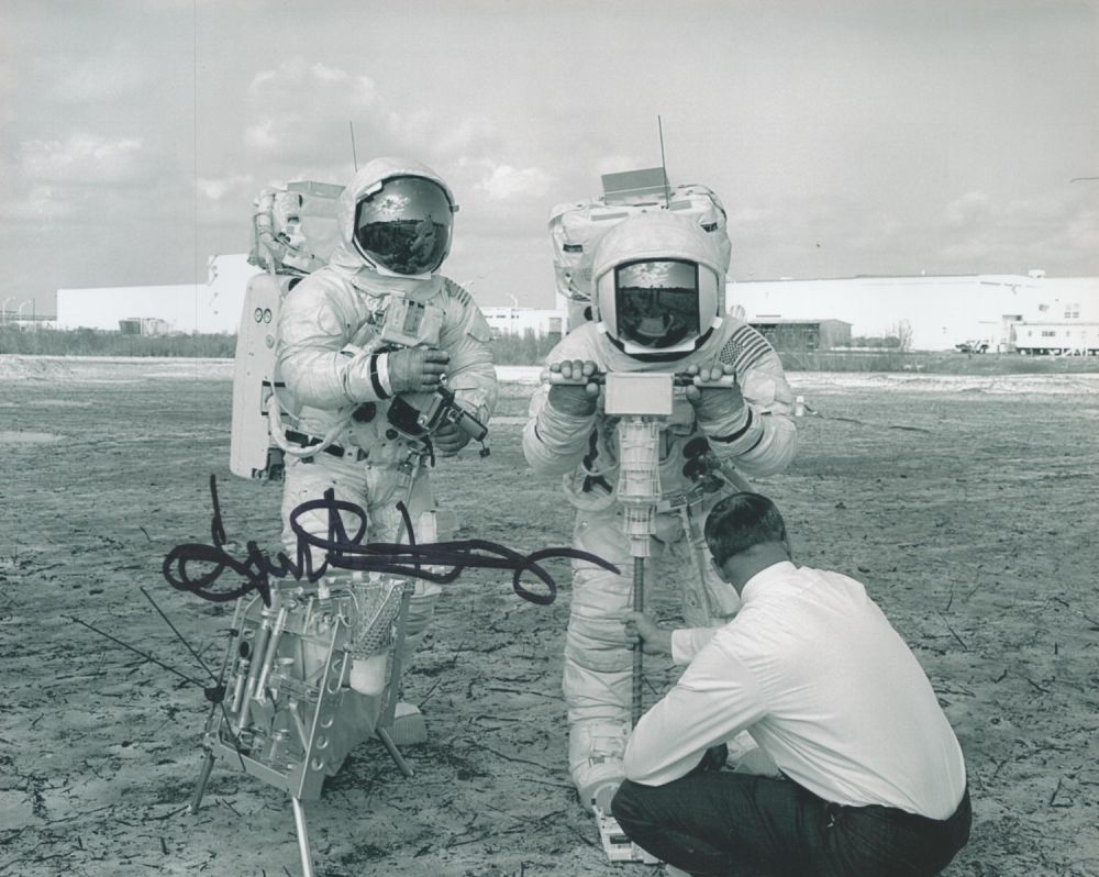 Lot 251: Captain Fred Haise signed 10x8 black and white...