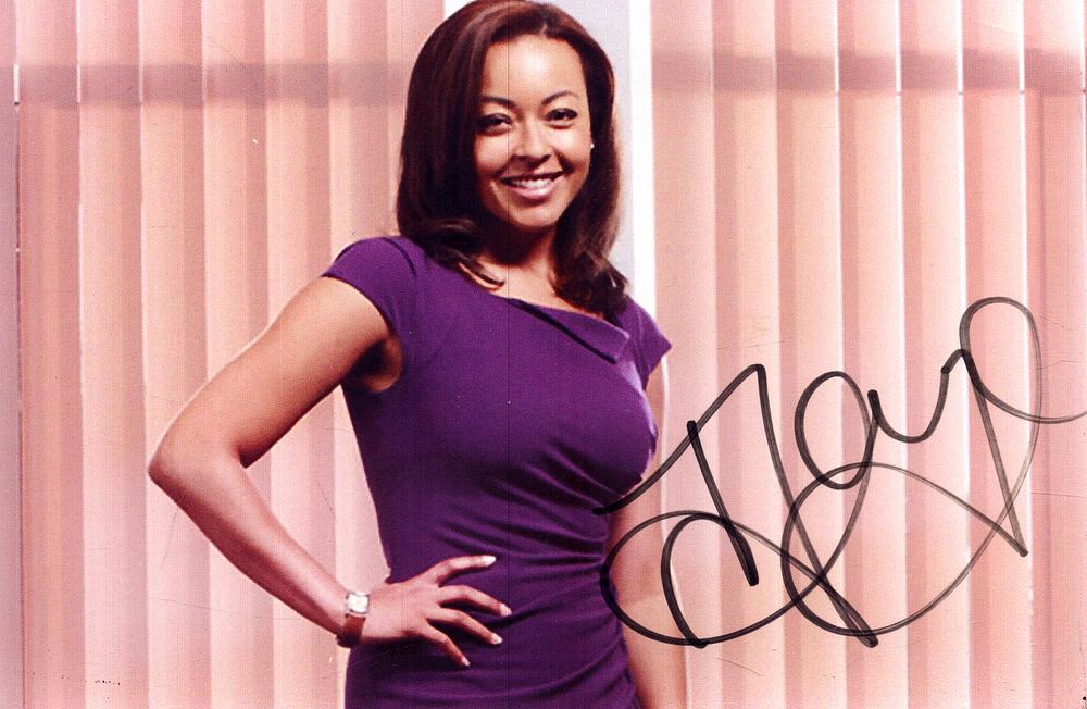 Lot 227: Jaye Jacons signed coloured photo image, approx. 6x4.